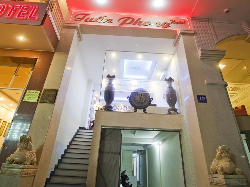Tuan Phong Hotel Da Nang Luaran gambar