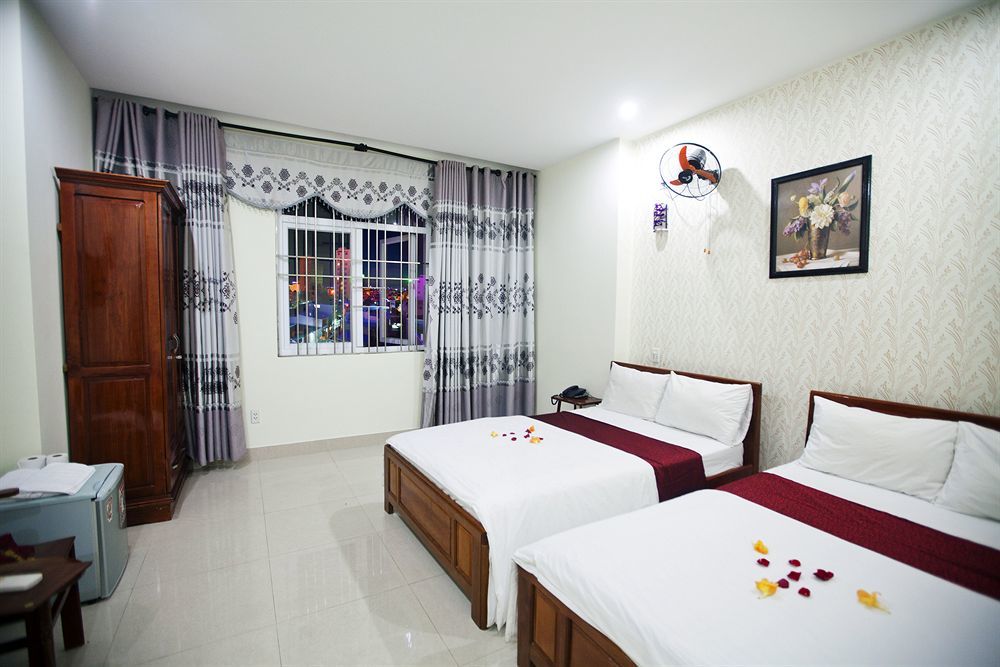 Tuan Phong Hotel Da Nang Luaran gambar