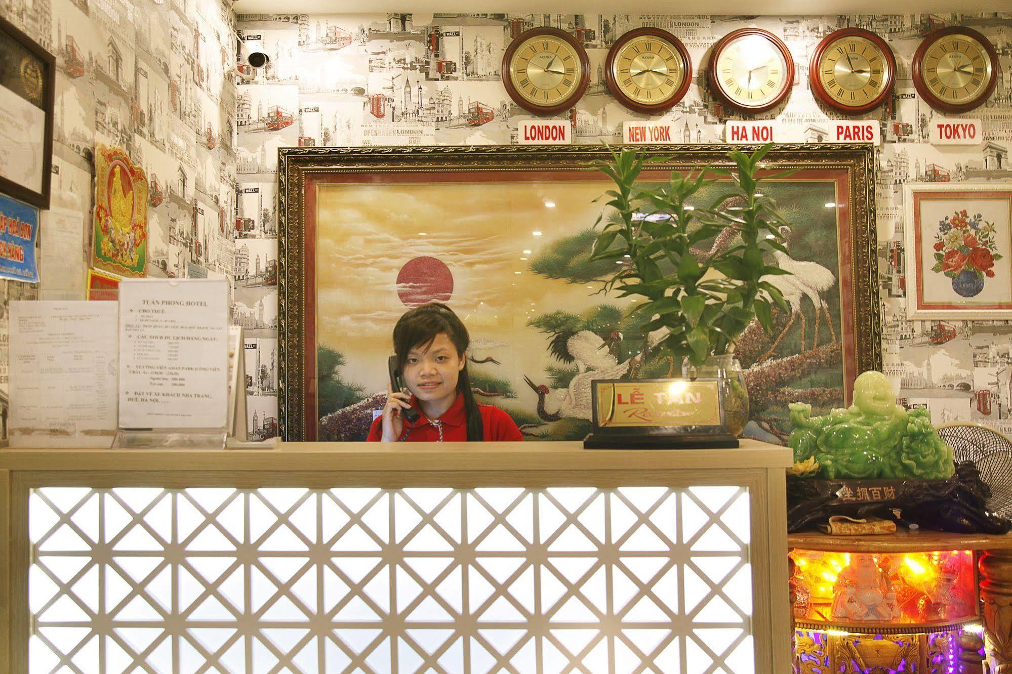 Tuan Phong Hotel Da Nang Luaran gambar
