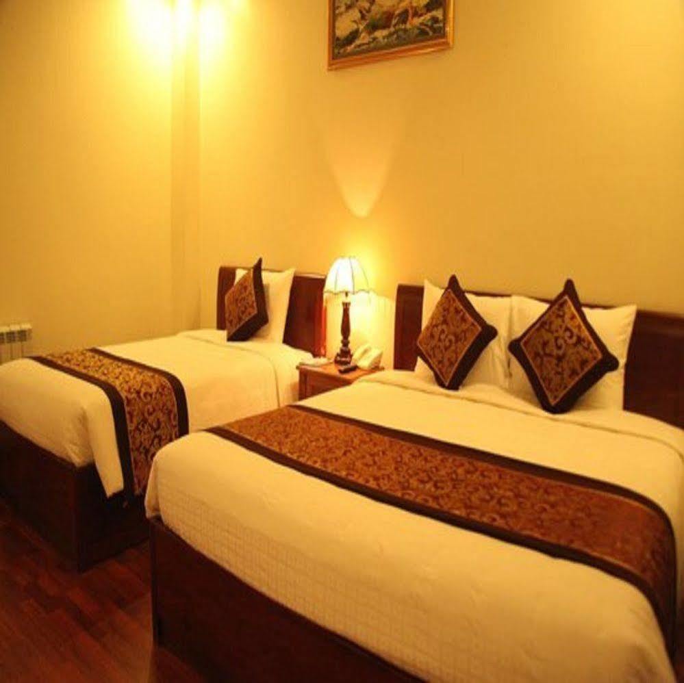 Tuan Phong Hotel Da Nang Luaran gambar
